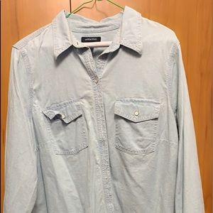 Women’s long sleeve denim